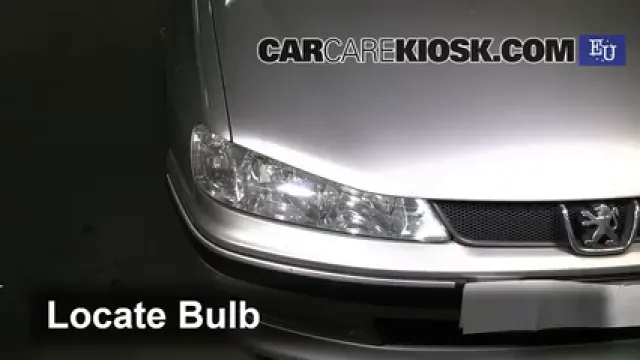 2000 Peugeot 406 LX HDi 2.0L 4 Cyl. Turbo Diesel Éclairage Feux de route (remplacer l'ampoule)